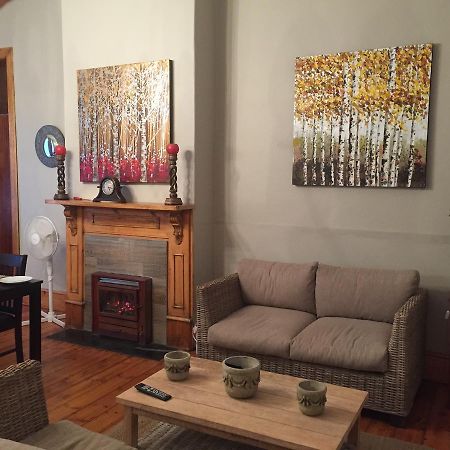 Tranquil House B&B @ 1 College Ave ควีนส์ทาวน์ ภายนอก รูปภาพ