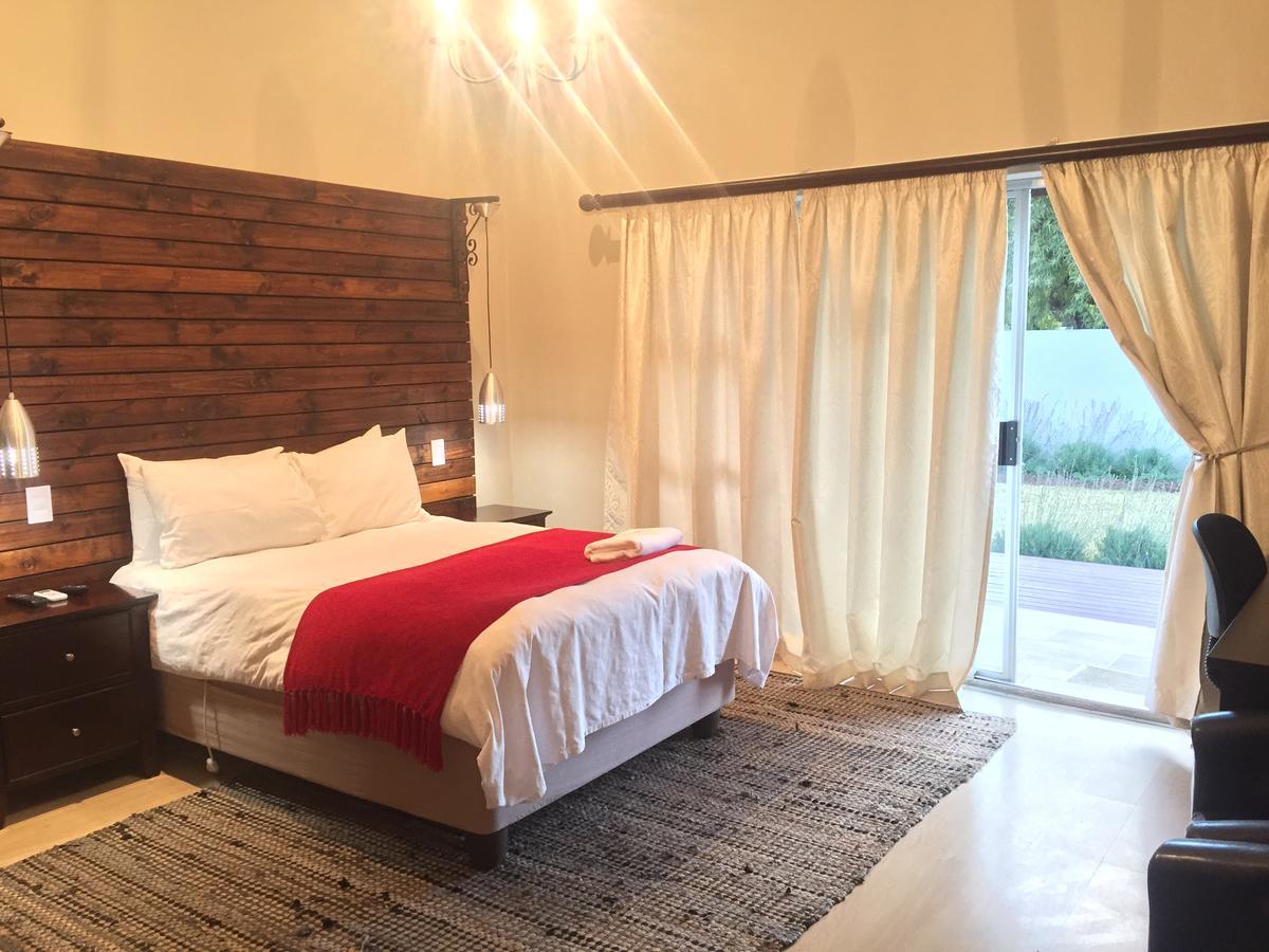 Tranquil House B&B @ 1 College Ave ควีนส์ทาวน์ ภายนอก รูปภาพ